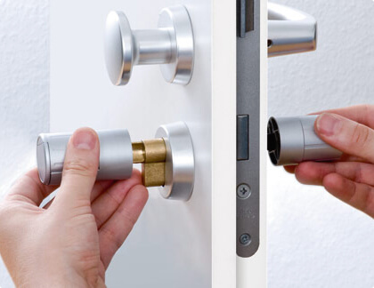 Срочное аварийное открытие замков в Новоуральске